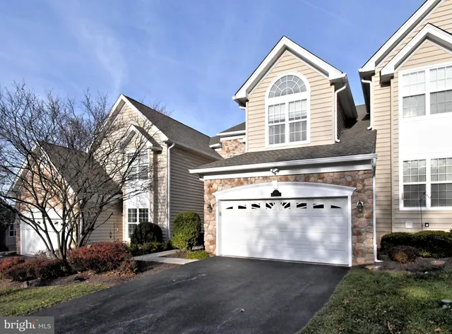$680,000 | 88 Sagewood Drive, Unit 186, Malvern, PA 19355