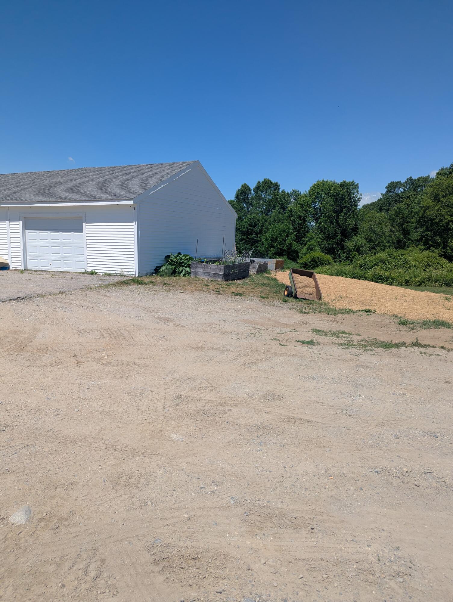 1055 Middle Road Warren, ME 04864 - Photo 13 of 31 PXL_20260613_155306507