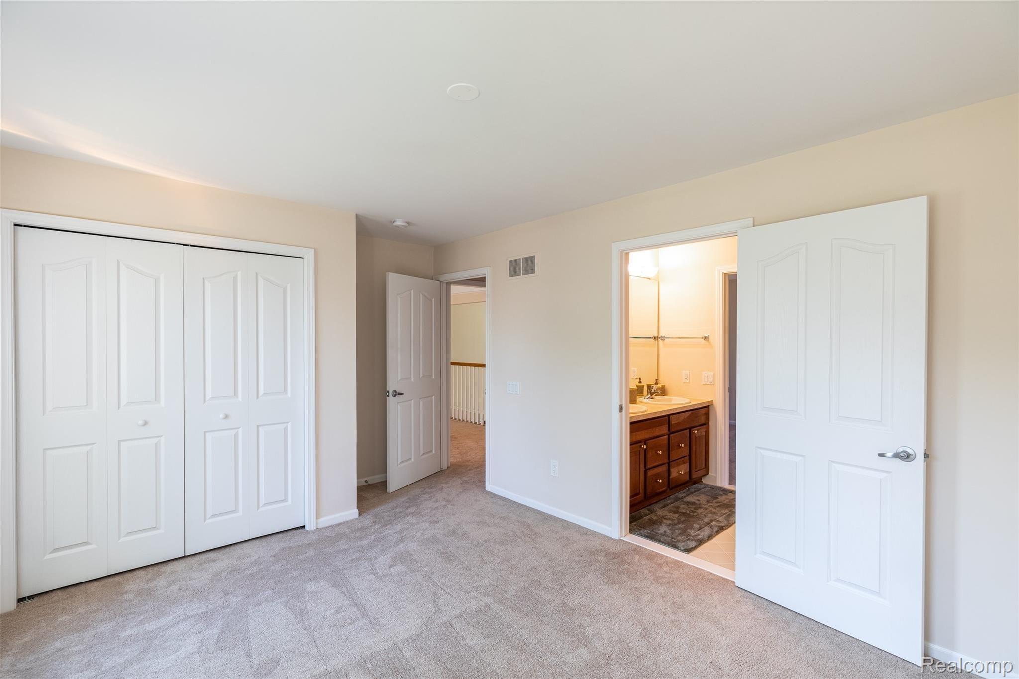 48286 Antique Road Canton, MI 48187 - Photo 34 of 45 34.Bedroom2