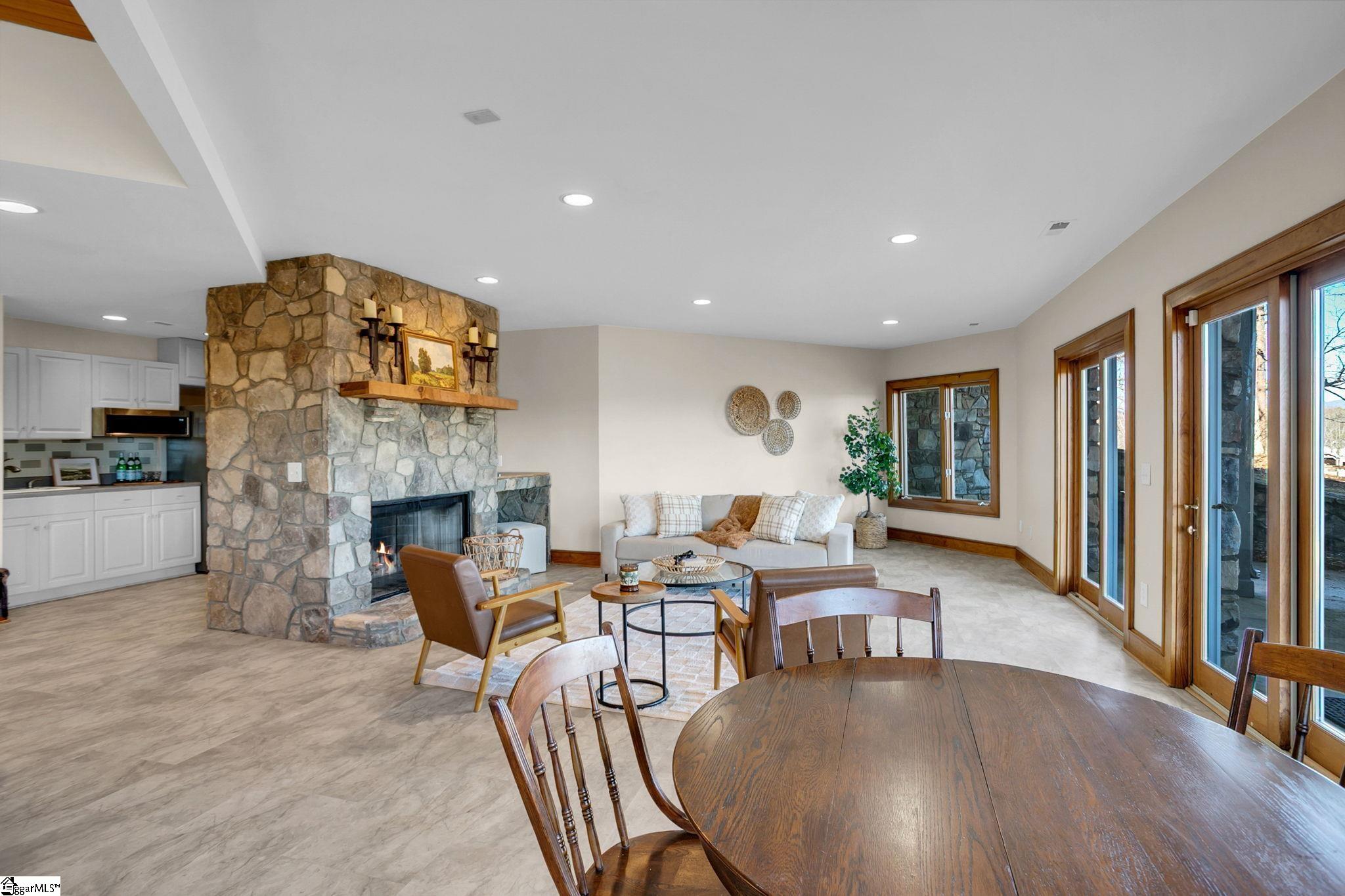 233 Stable Gate Drive Campobello, SC 29322 - Photo 23 of 49