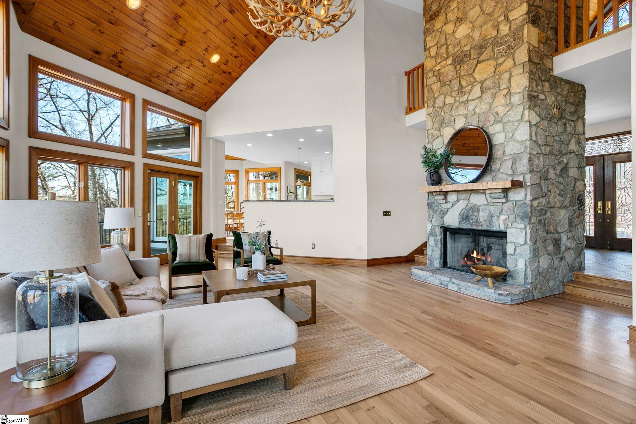 233 Stable Gate Drive Campobello, SC 29322 - Photo 4 of 49