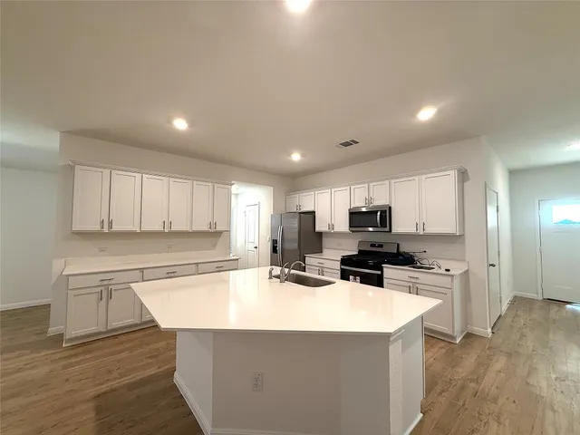 $2,200 | 1917 Buntline Hitch Drive, Leander, TX 78641