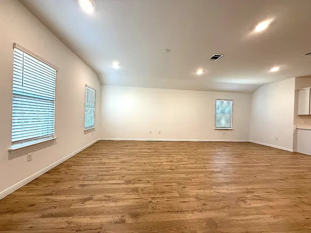 $2,200 | 1917 Buntline Hitch Drive, Leander, TX 78641