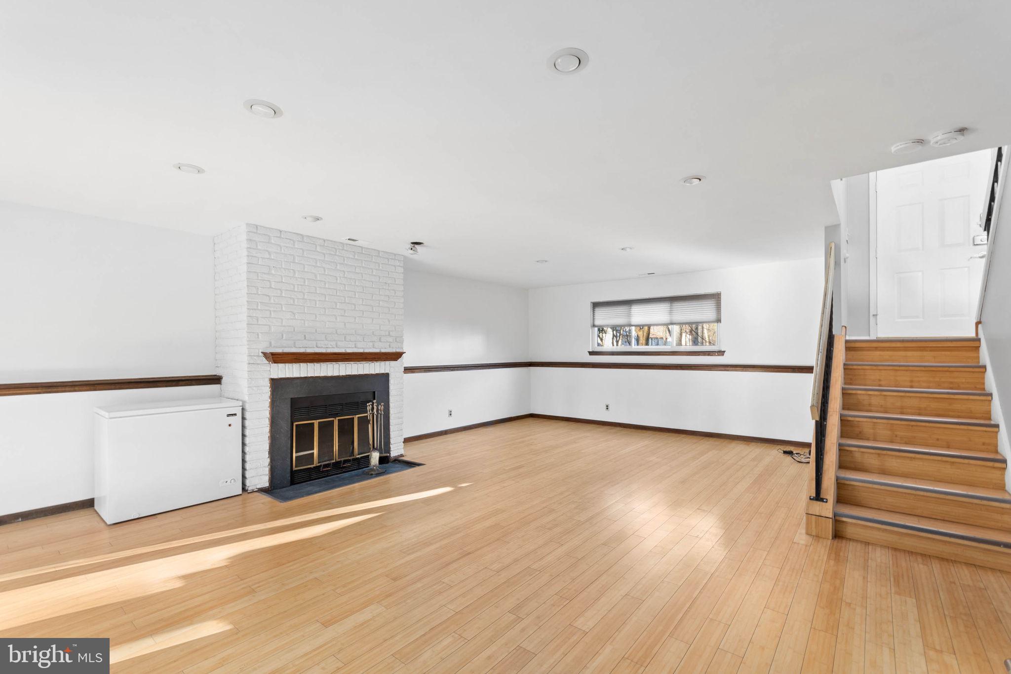 4 Gardner Road Cherry Hill, NJ 08034 - Photo 27 of 35 Family RM