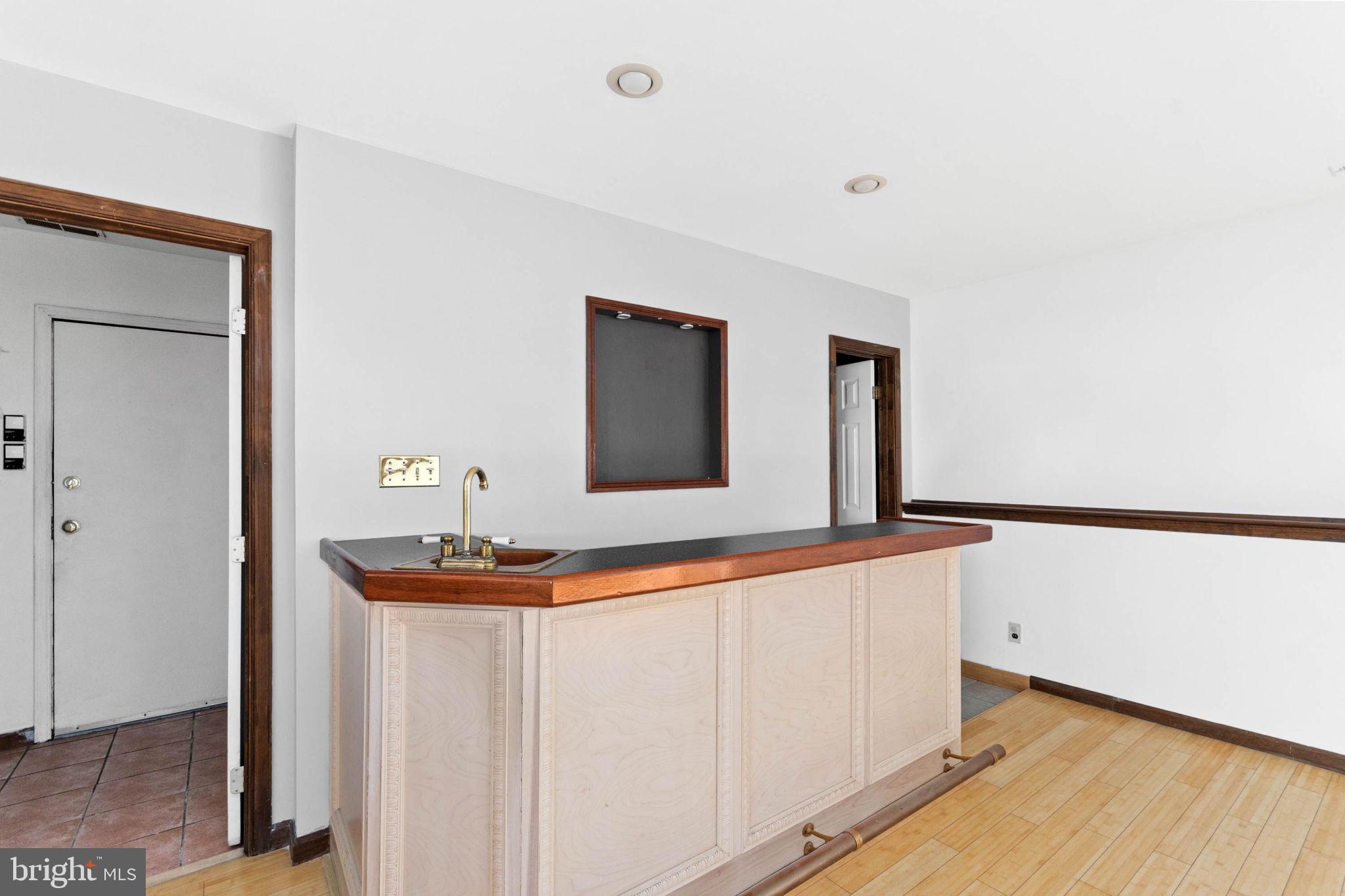 4 Gardner Road Cherry Hill, NJ 08034 - Photo 28 of 35 Family RM