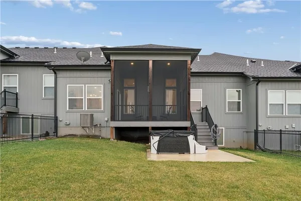 $425,000 | 792 Northeast Algonquin Street, Lee's Summit, MO 64064