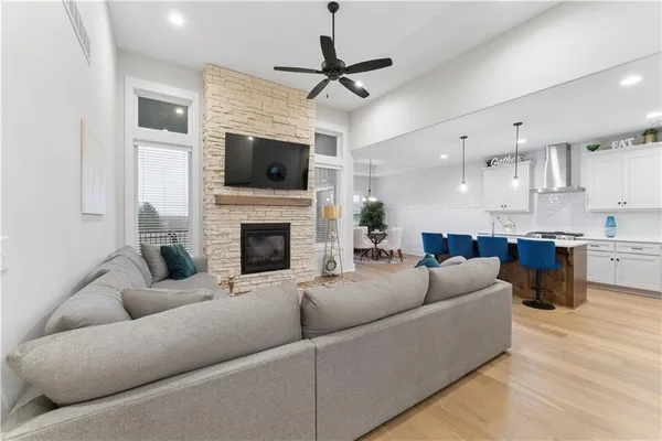 $425,000 | 792 Northeast Algonquin Street, Lee's Summit, MO 64064