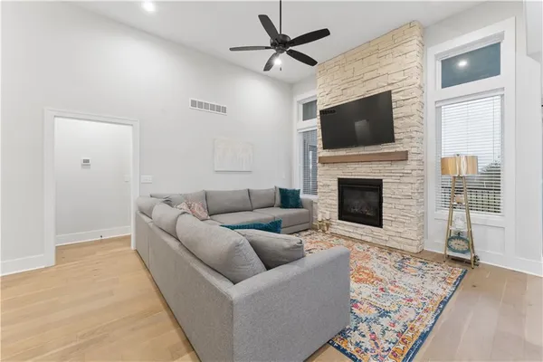 $425,000 | 792 Northeast Algonquin Street, Lee's Summit, MO 64064