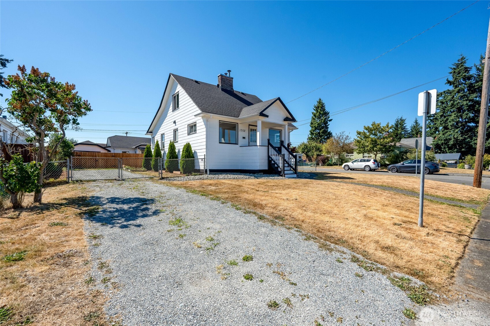 1702 Cedar Street, Unit A Everett, WA 98201 - Photo 3 of 29