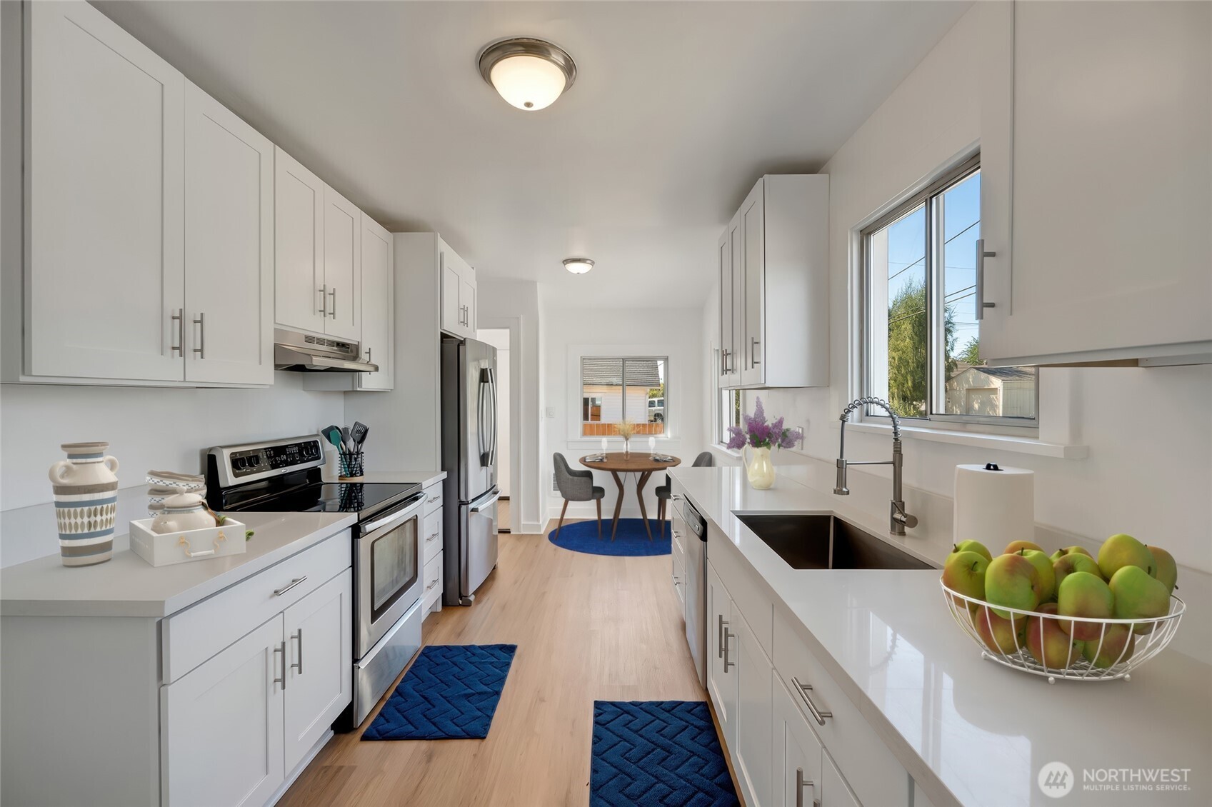 1702 Cedar Street, Unit A Everett, WA 98201 - Photo 10 of 29