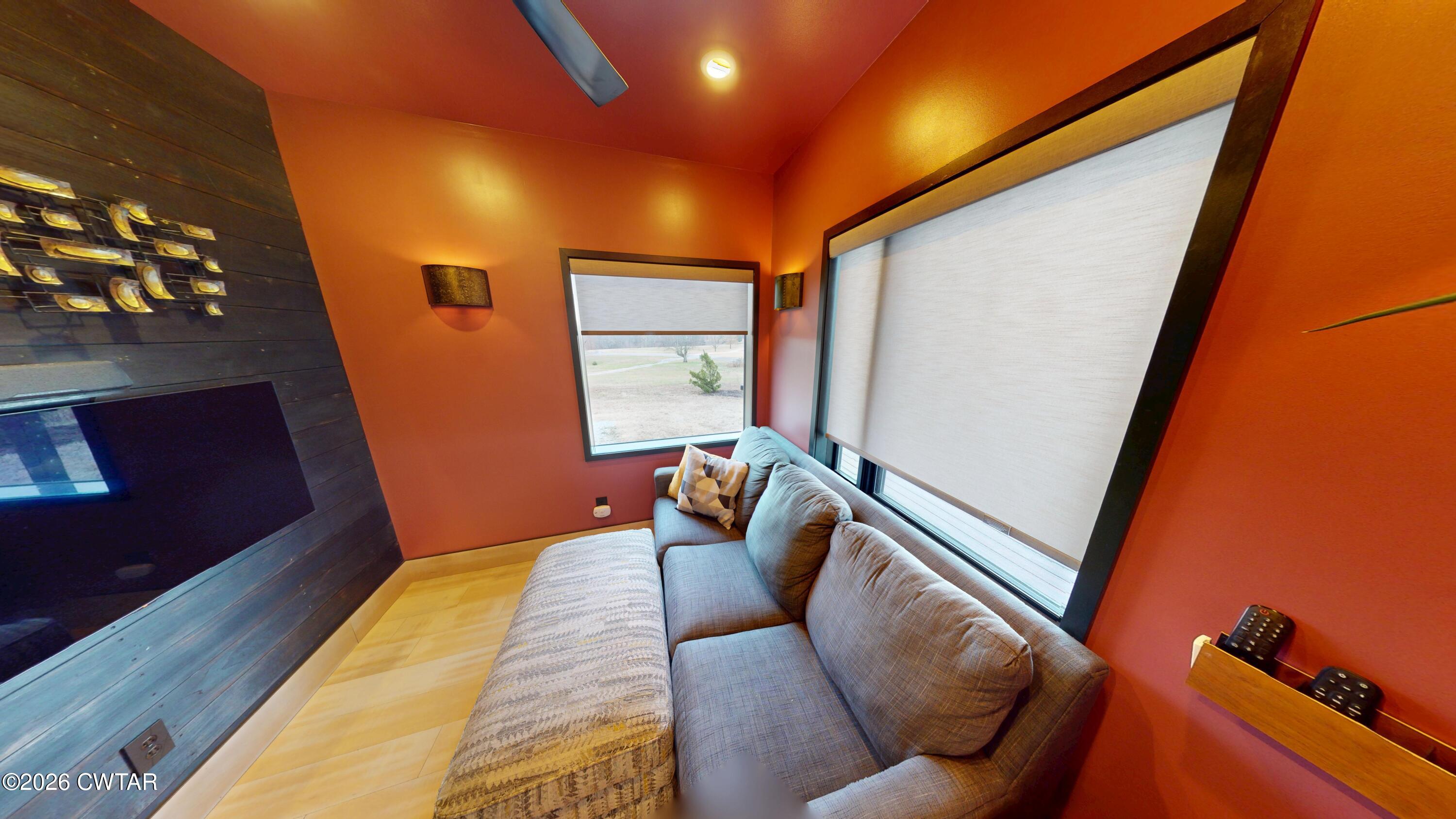 400 Chickasaw Bluff Road Dyersburg, TN 38024 - Photo 5 of 27 400-Chickasaw-Bluff-Road--01032026_21025