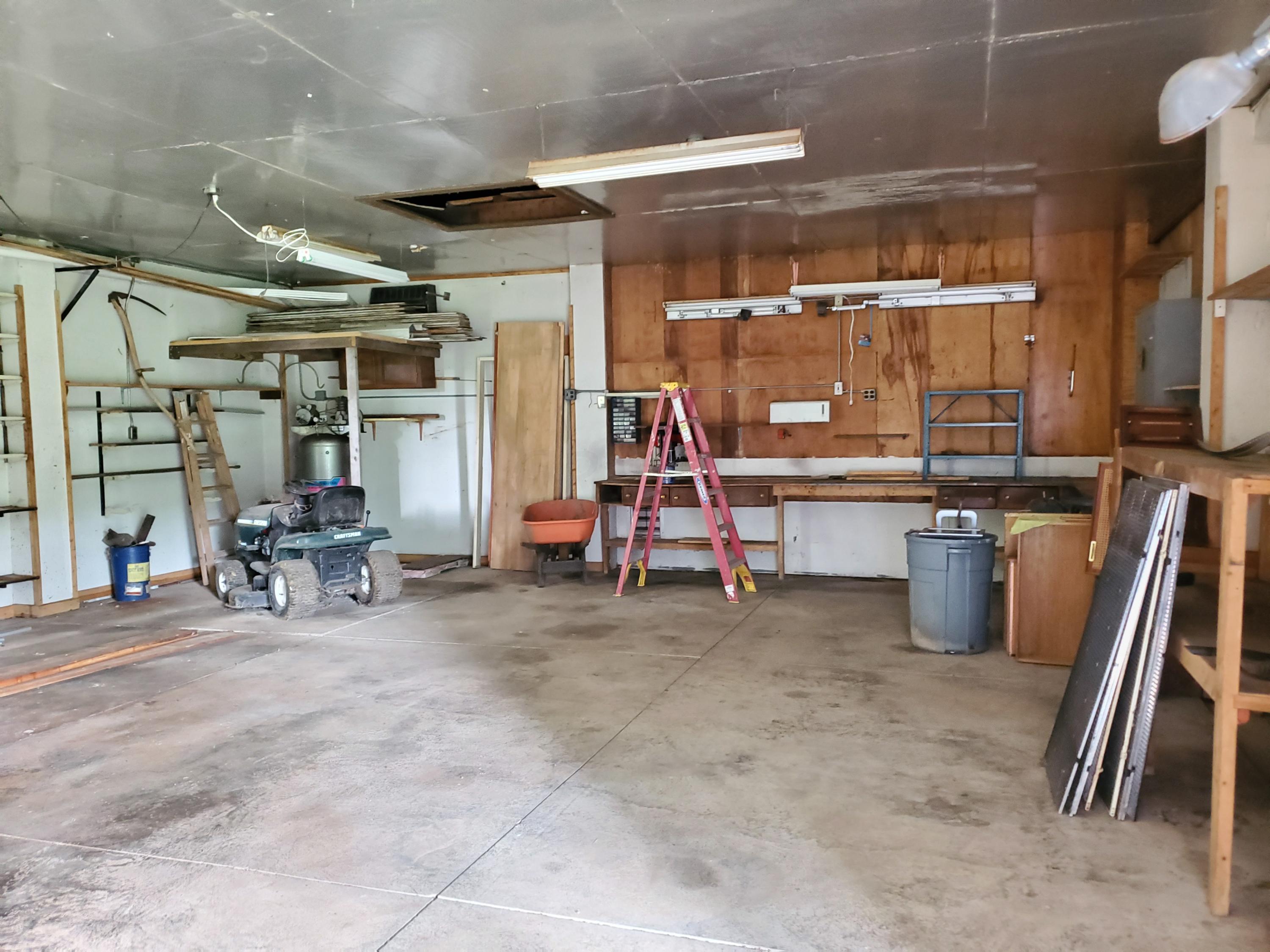 3615 Snodgrass Road Ontario, OH 44903 - Photo 32 of 33
