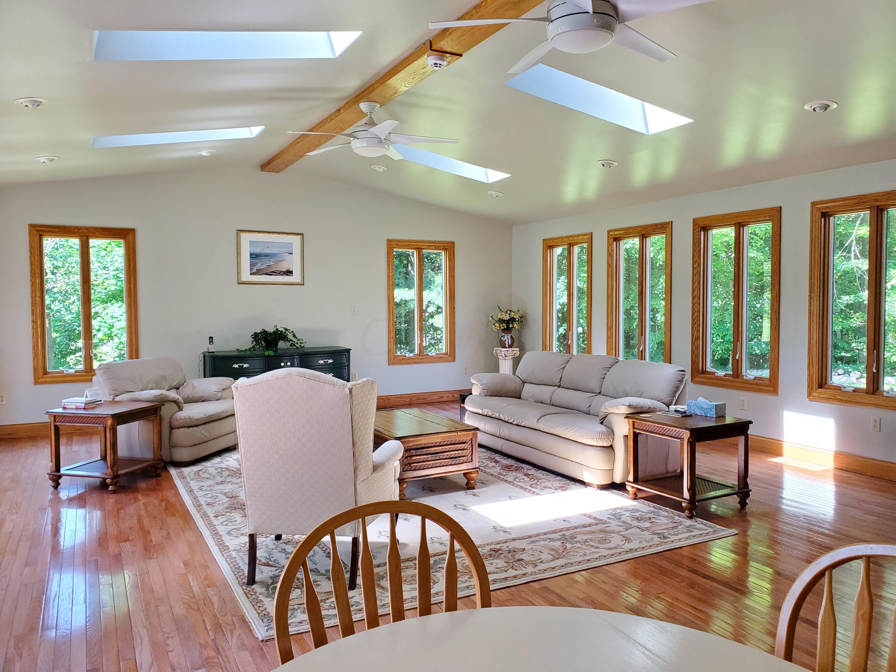 3615 Snodgrass Road Ontario, OH 44903 - Photo 4 of 33