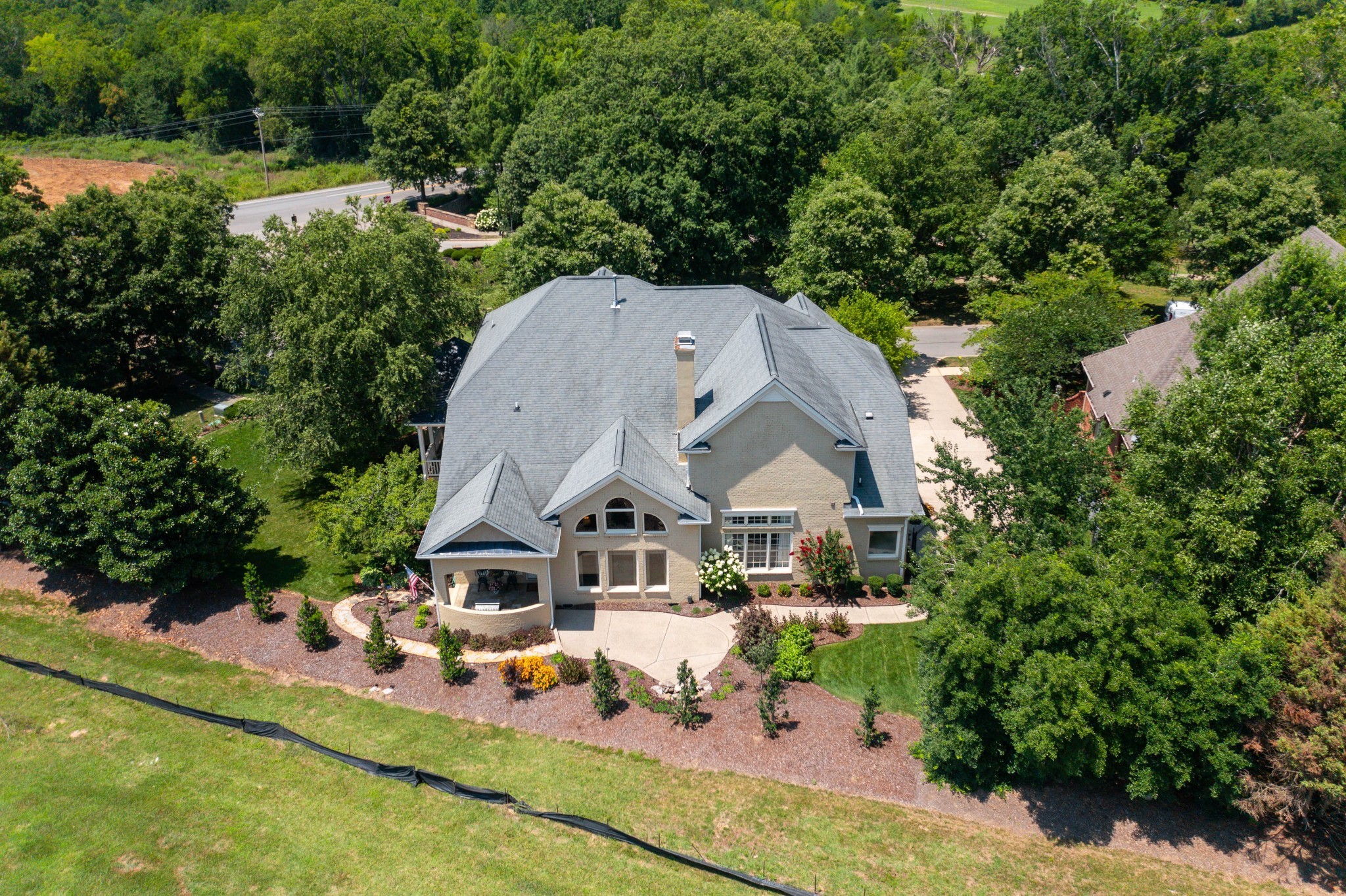 102 Stream Valley Boulevard Franklin, TN 37064 - Photo 8 of 69