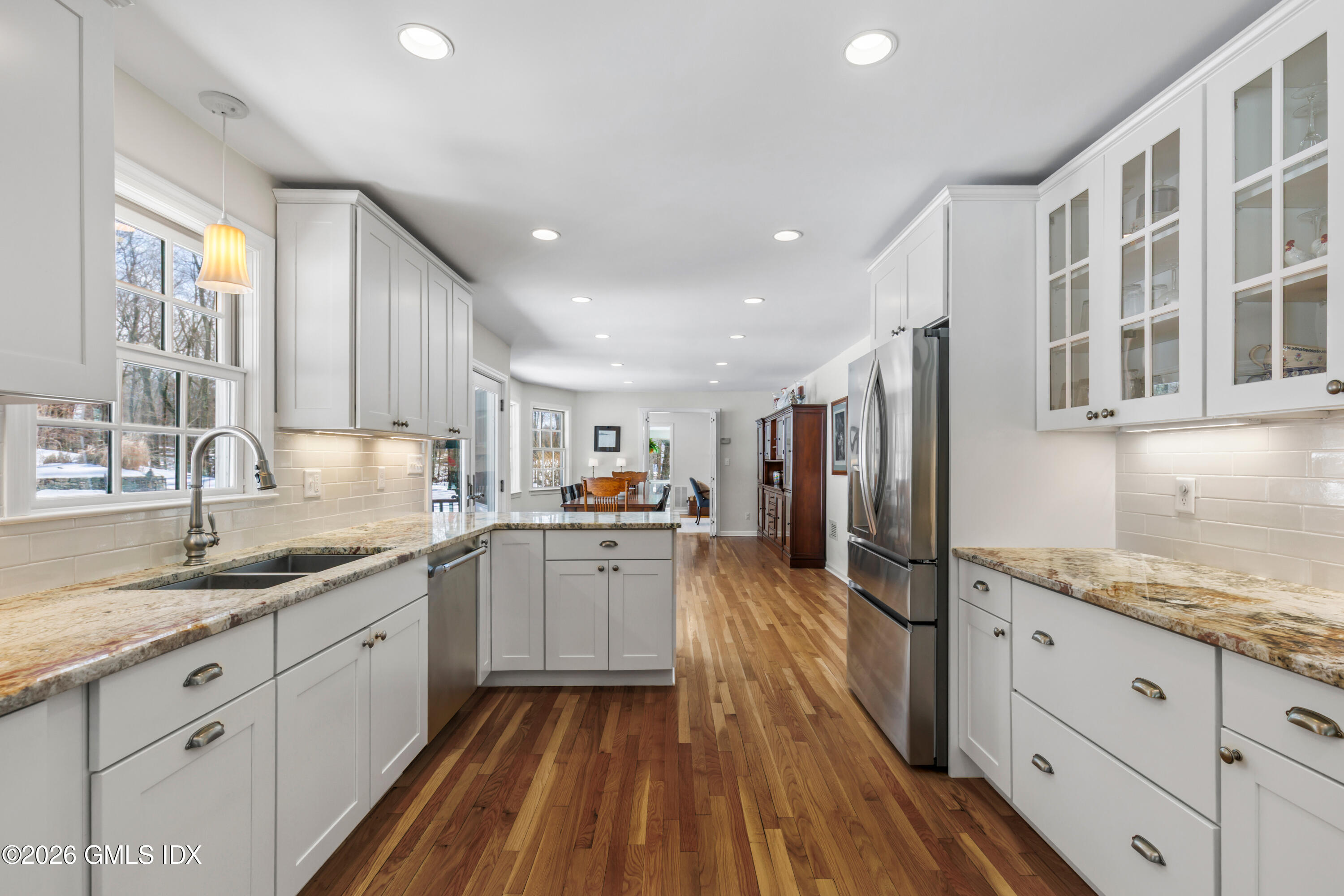 40 Thunder Mountain Road Greenwich, CT 06831 - Photo 15 of 35 kitchen