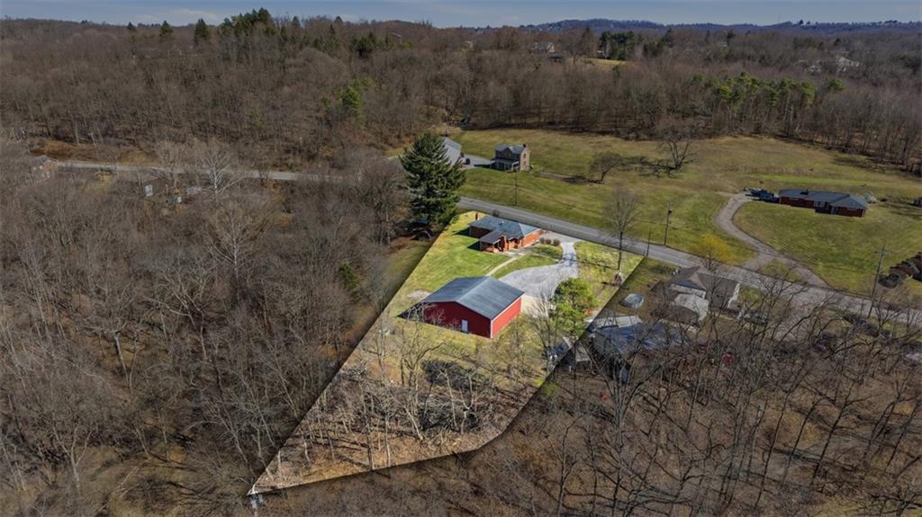 245 Conway Wallrose Road Freedom, PA 15042 - Photo 4 of 48