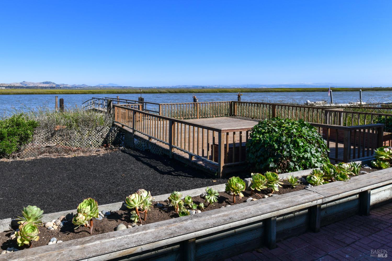 1740 Milton Road Napa, CA 94559 - Photo 10 of 46