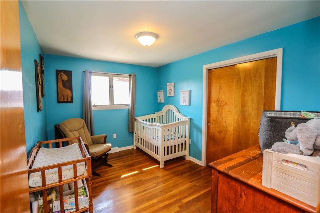 738 McLean Street Rochester, PA 15074 - Photo 14 of 22