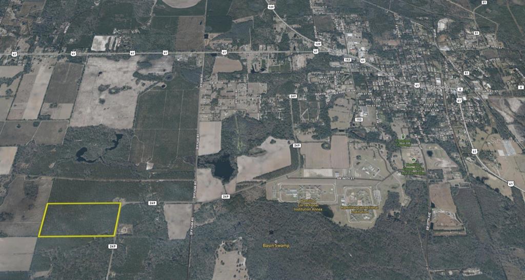 249 Southwest County Road Jasper, FL 32052 - Photo 26 of 29 a view of water heater room