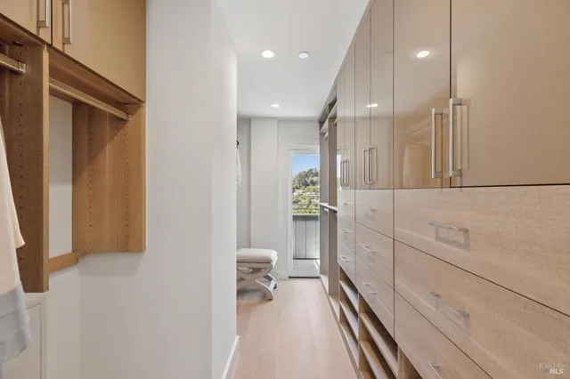 $2,550,000 | 6 Red Hill Circle, Tiburon, CA 94920