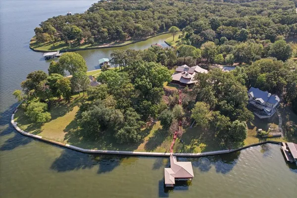 view of outdoor space and yard