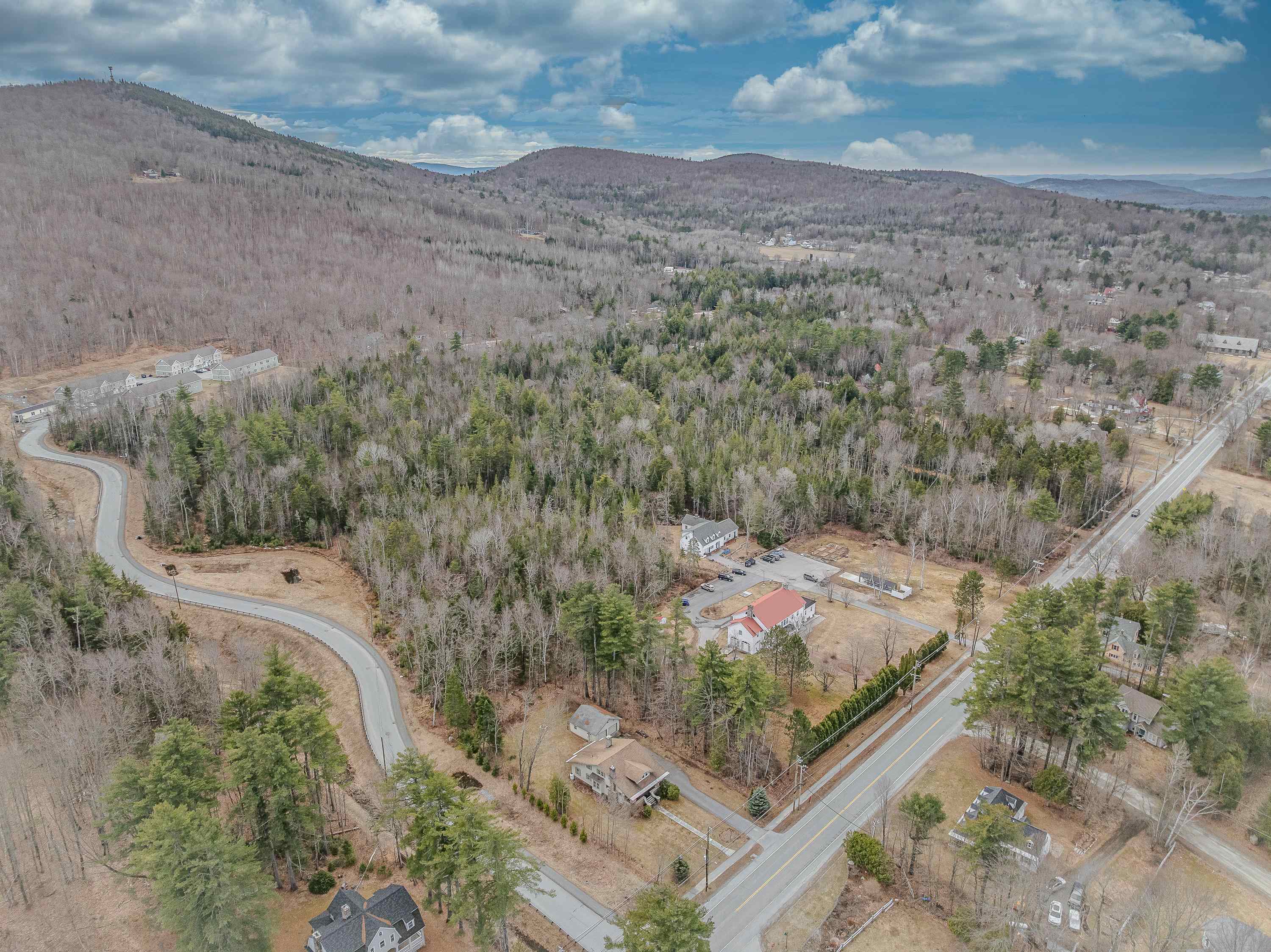 2480 Main Street Bethlehem, NH 03574 - Photo 49 of 55