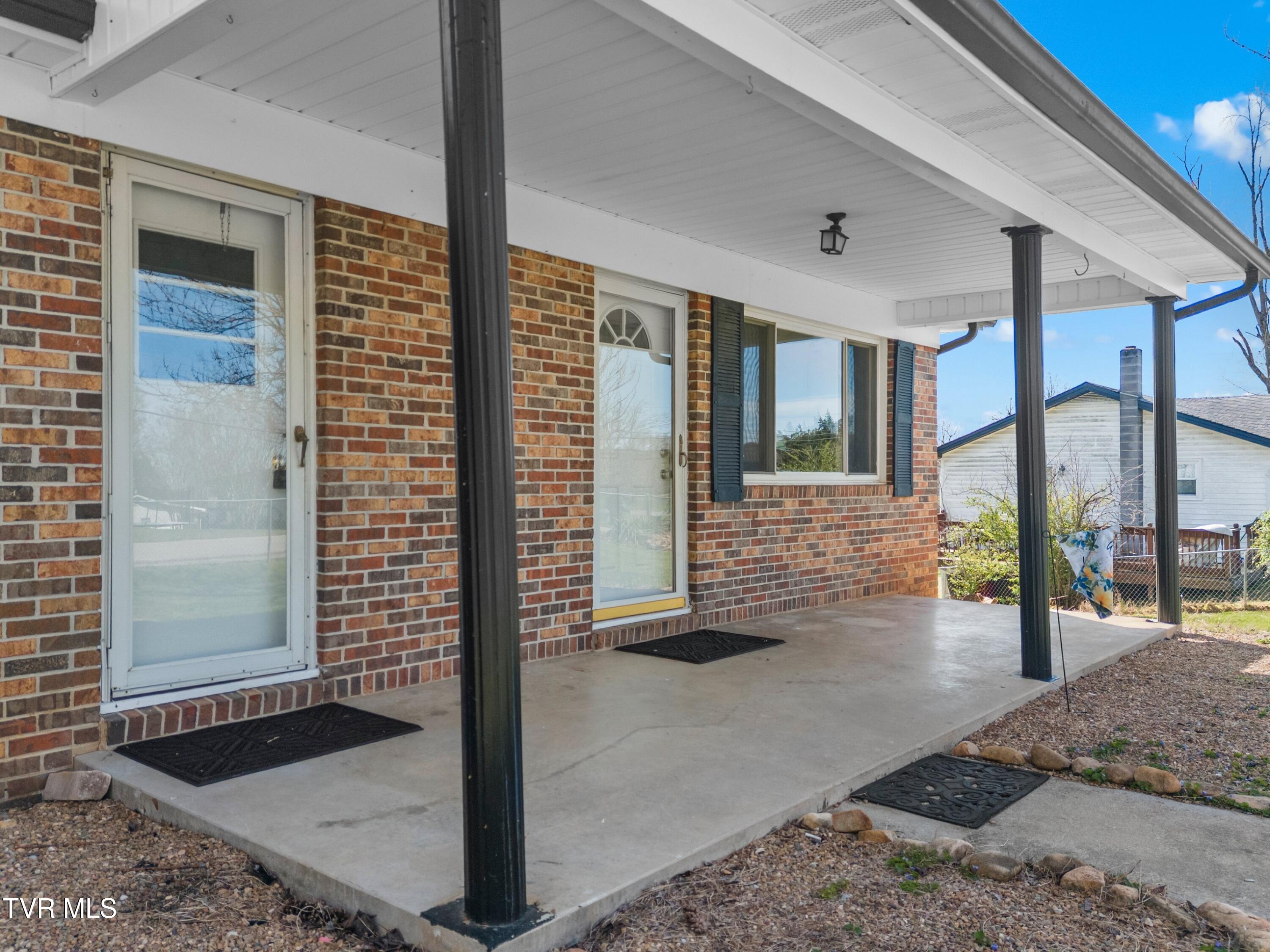 300 Glades Circle Bean Station, TN 37708 - Photo 23 of 36 029-300GladeCircle-BeanStation-TN-37708-