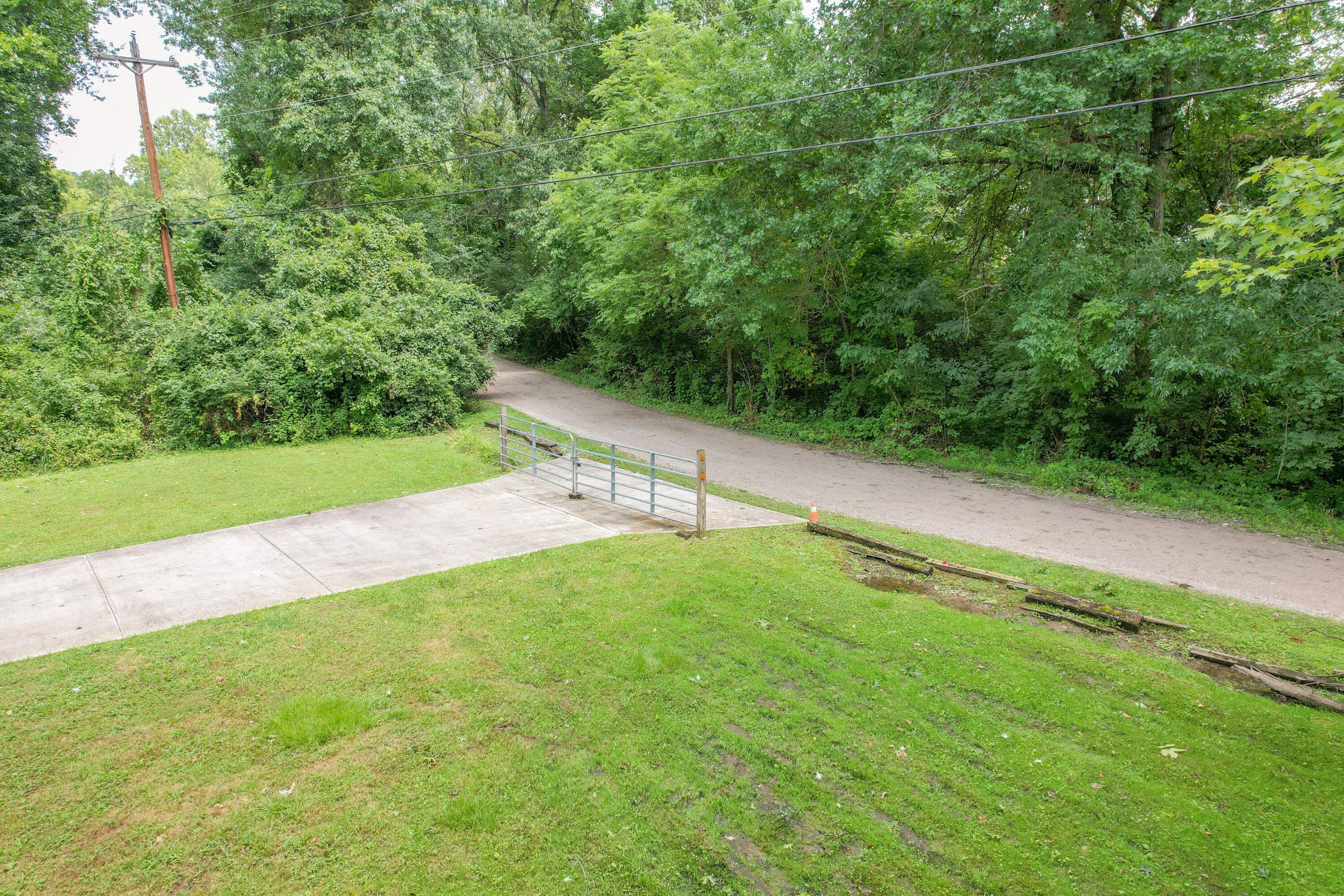 4110 Greis Road Melbourne, KY 41059 - Photo 9 of 22 18