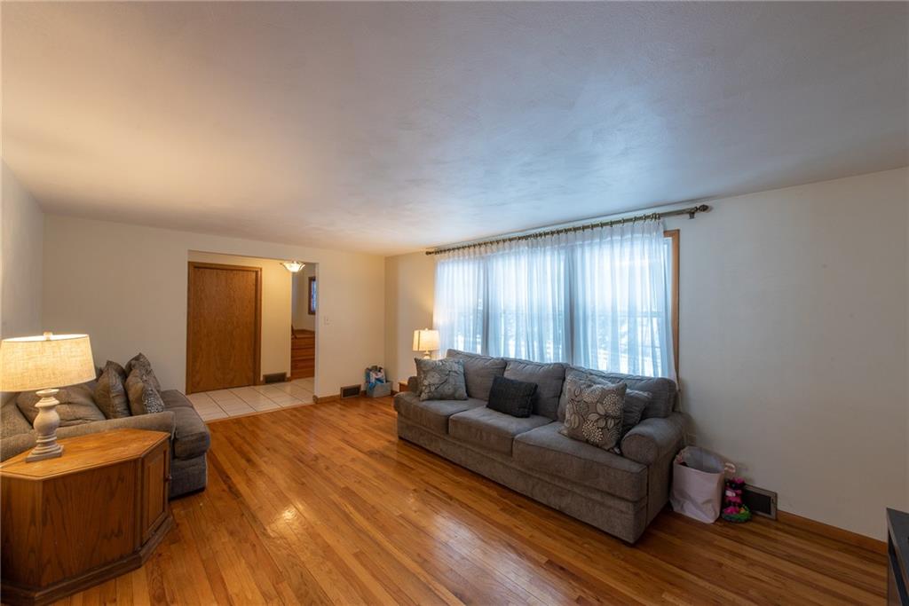 2093 Melwood Road Leechburg, PA 15656 - Photo 5 of 43