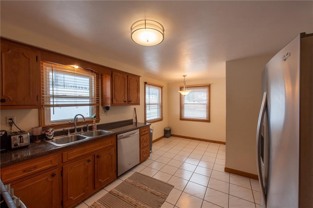 2093 Melwood Road Leechburg, PA 15656 - Photo 10 of 43