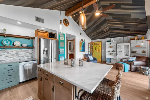 $549,000 | 914 Cape Cod Court, Napa, CA 94558