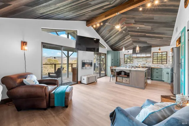 $549,000 | 914 Cape Cod Court, Napa, CA 94558