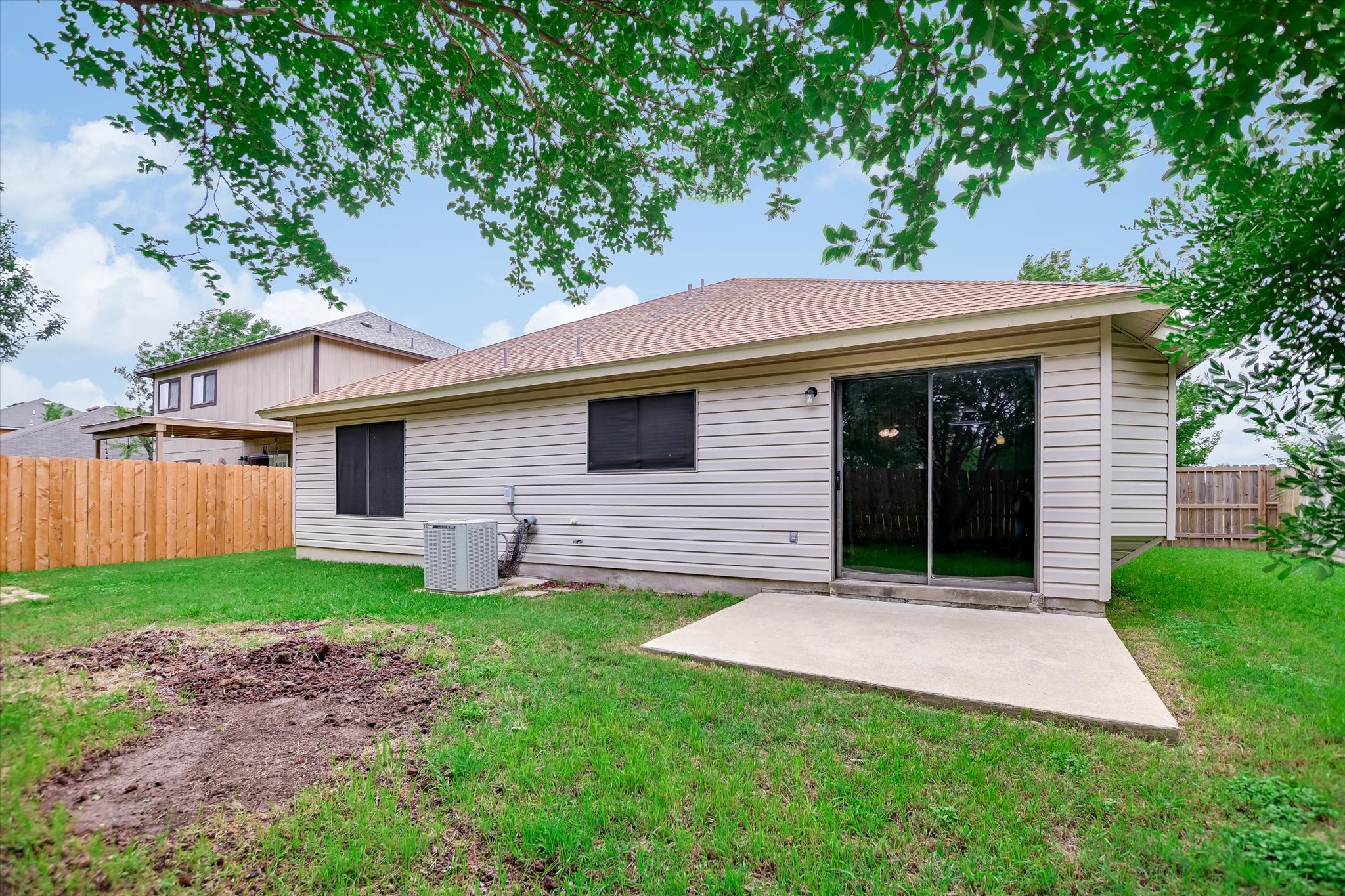 1353 Lakeside Loop Round Rock, TX 78665 - Photo 13 of 21
