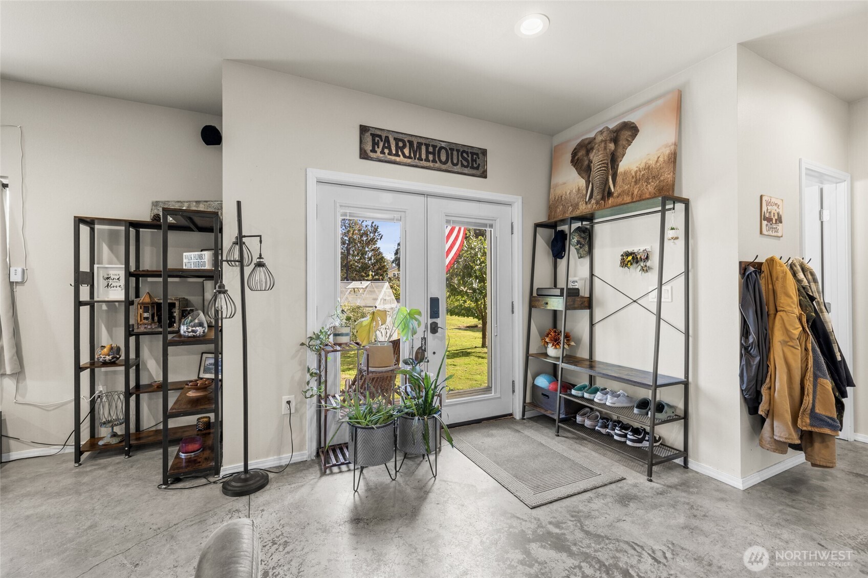 3696 Legg Road Bow, WA 98232 - Photo 4 of 29 Gallery Image 4