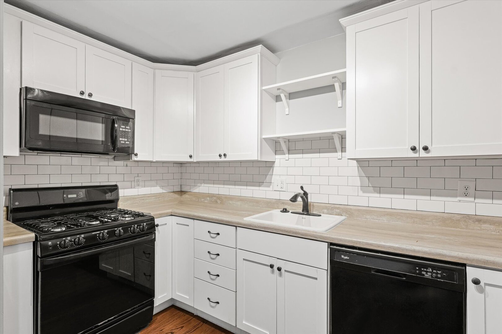 1821 Alder Lane Champaign, IL 61821 - Photo 10 of 27