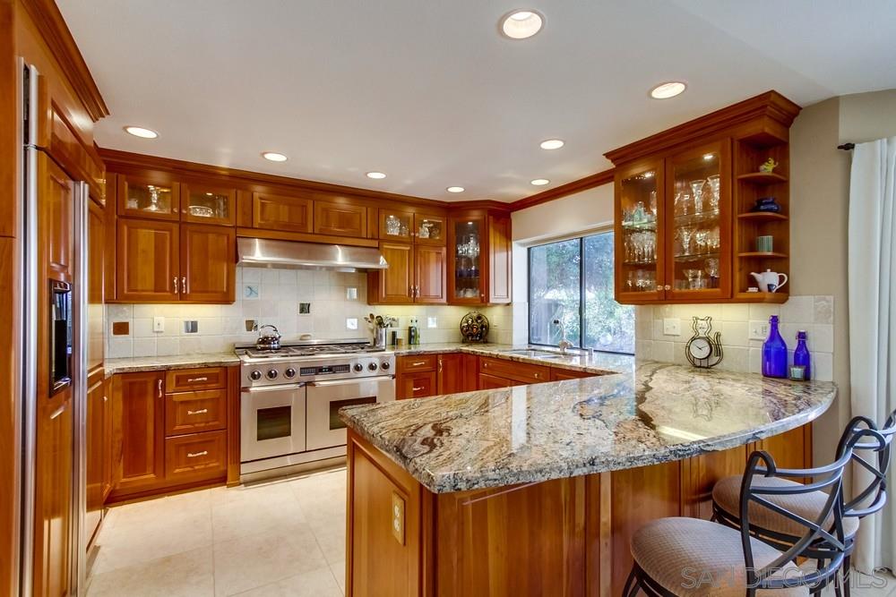 14834 Oakline Road Poway, CA 92064 - Photo 7 of 25