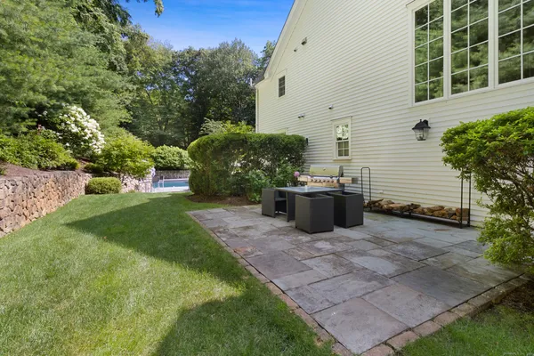 $35,000 | 37 Beaverbrook Road, Weston, CT 06883