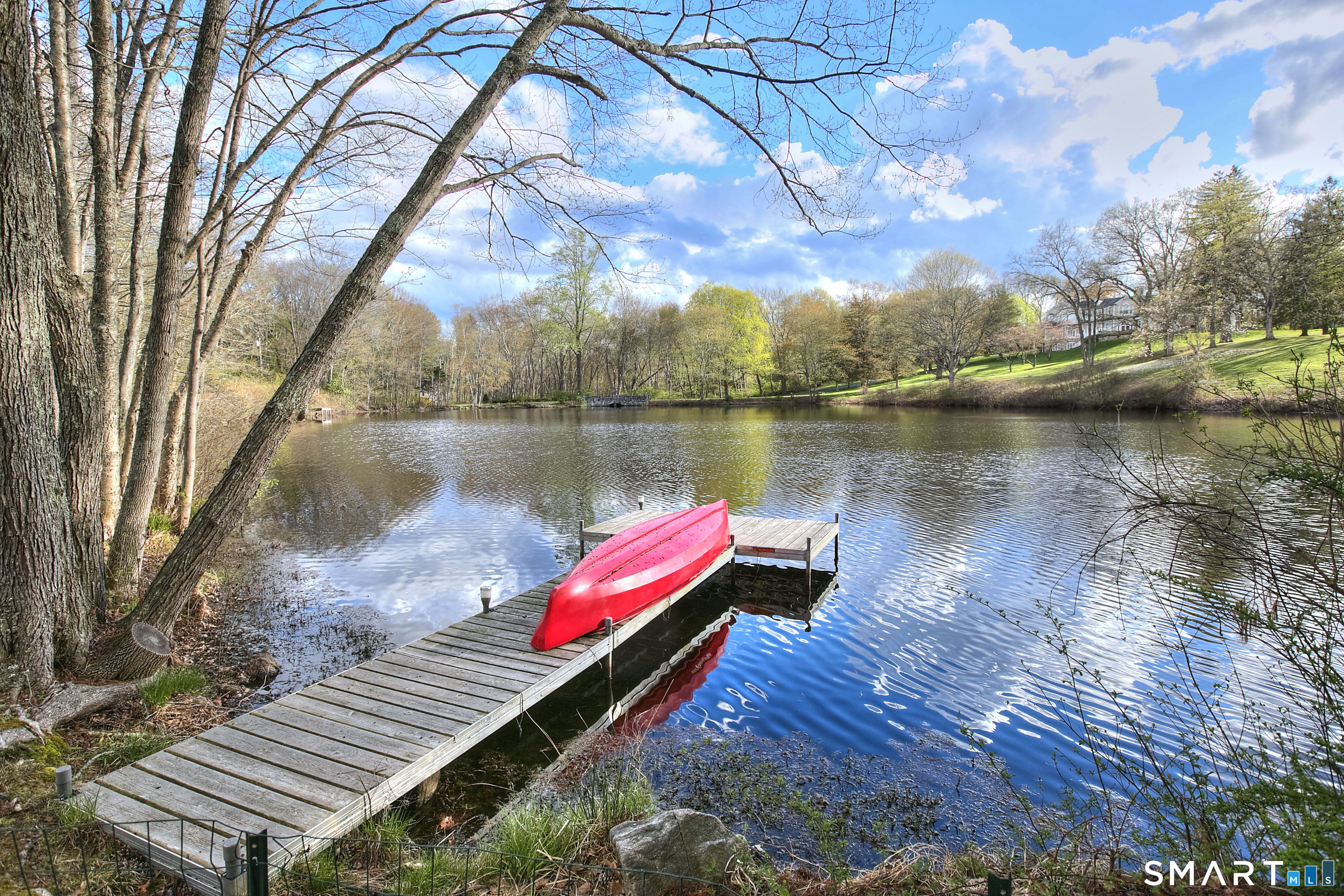 37 Beaverbrook Road Weston, CT 06883 - Photo 2 of 40