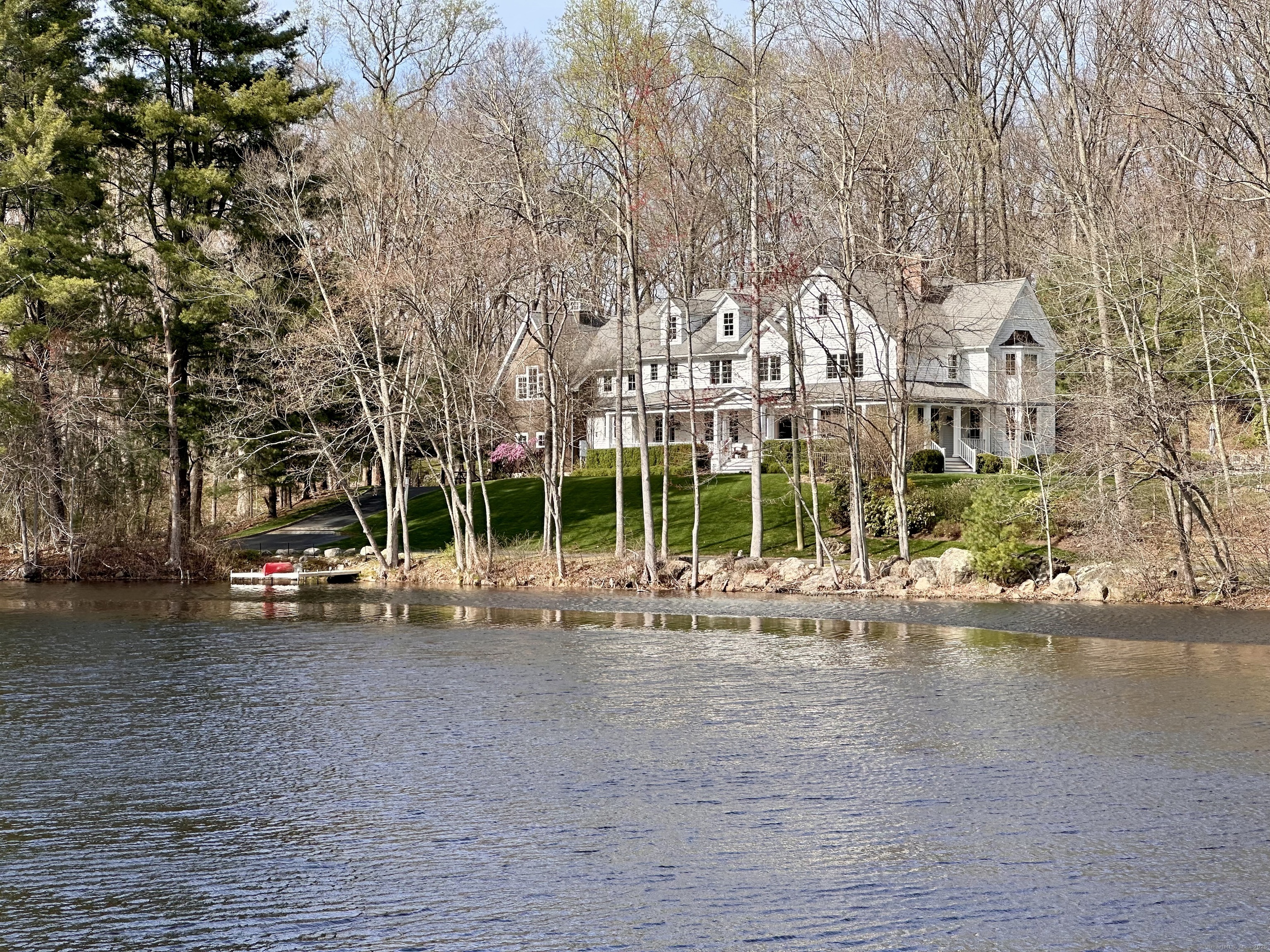 37 Beaverbrook Road Weston, CT 06883 - Photo 3 of 40