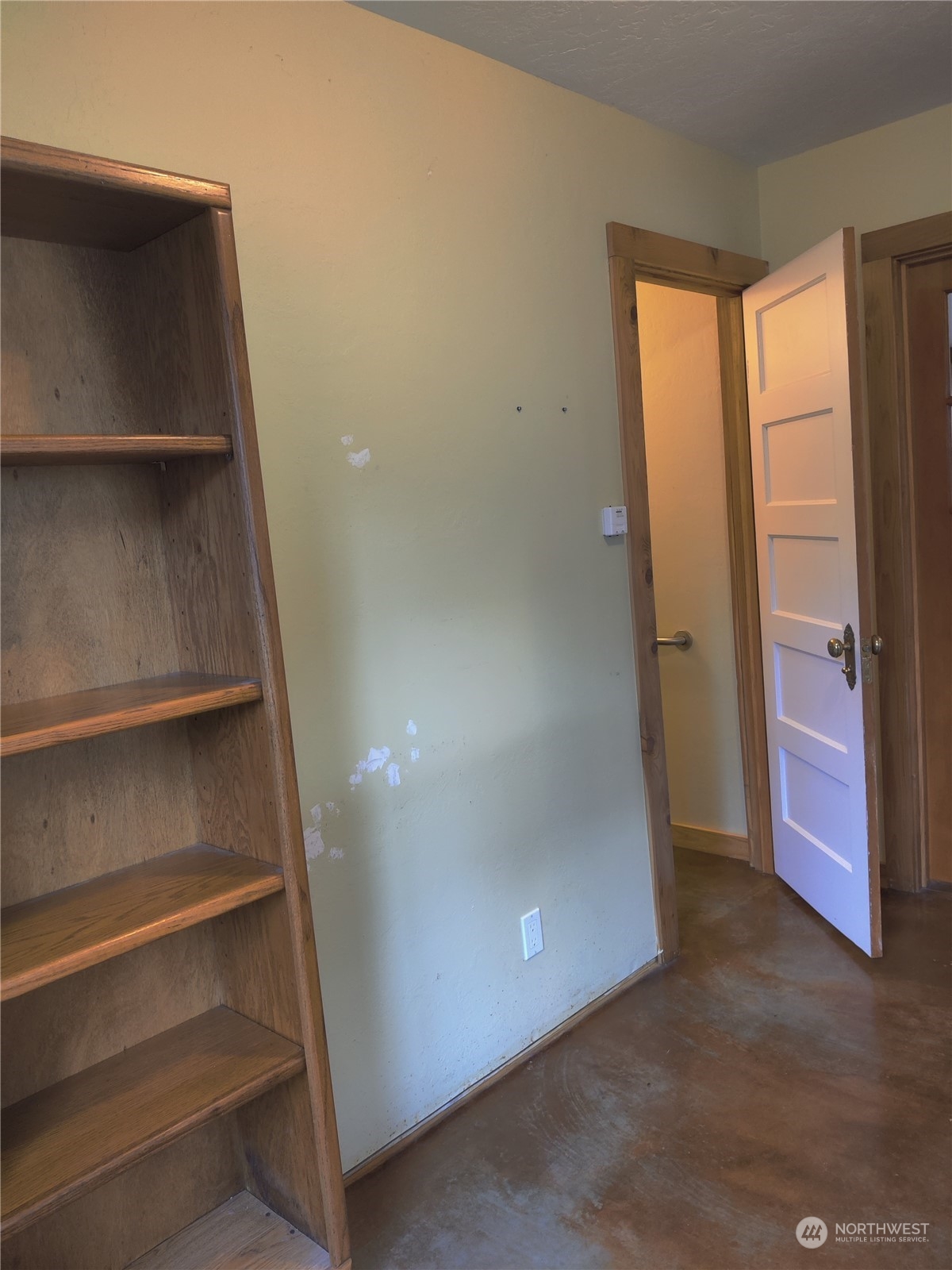 18142 Peter Burns Road Mount Vernon, WA 98274 - Photo 11 of 39 a view of an empty room with a window