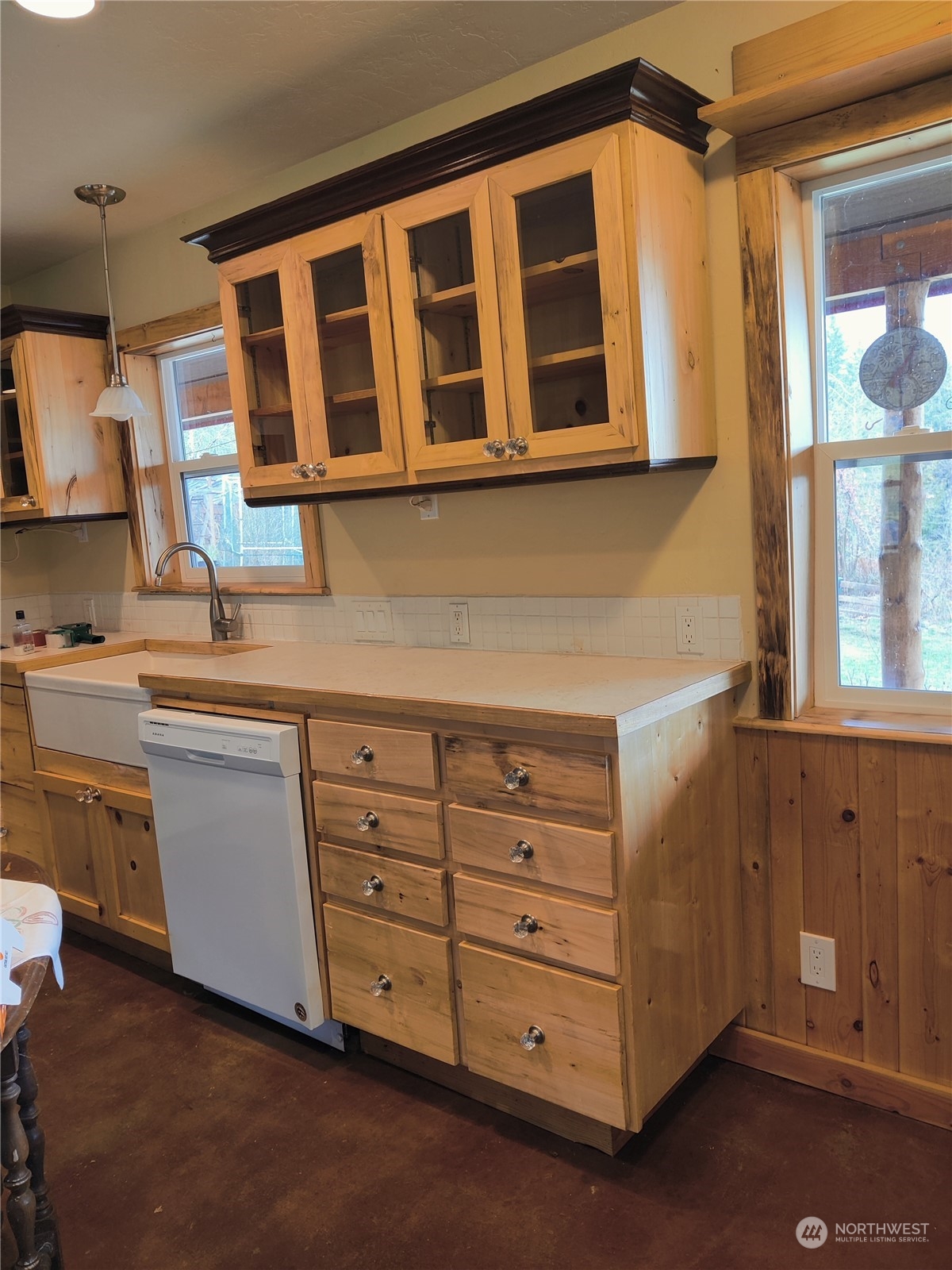 18142 Peter Burns Road Mount Vernon, WA 98274 - Photo 5 of 39 a kitchen with stainless steel appliances granite countertop a stove and a sink