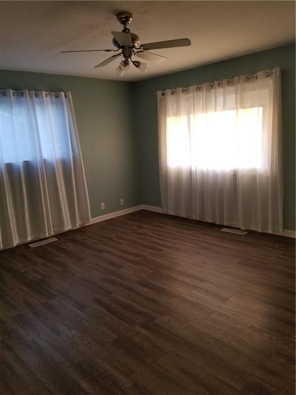 355 South Kenmore Road Indianapolis, IN 46219 - Photo 7 of 28 Gallery Image 7