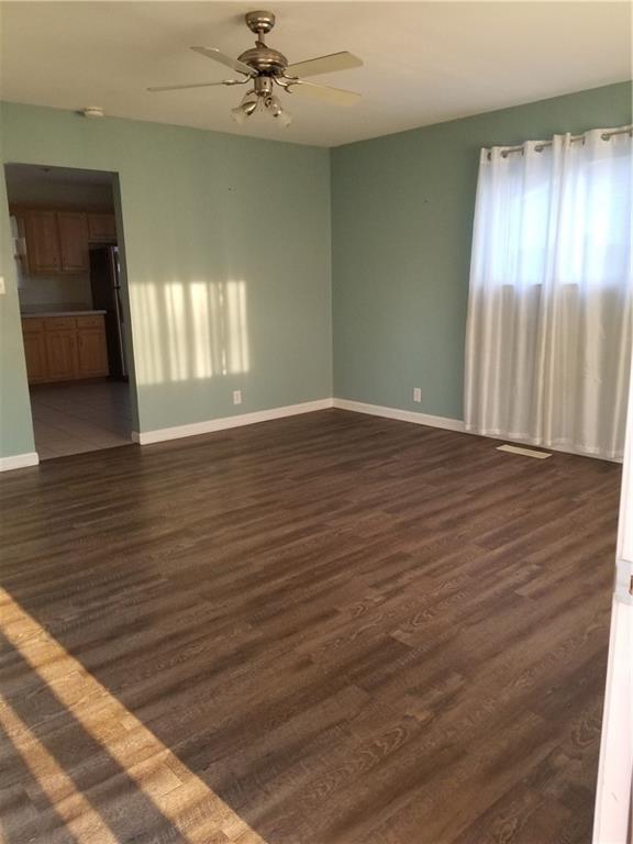 355 South Kenmore Road Indianapolis, IN 46219 - Photo 8 of 28 Gallery Image 8