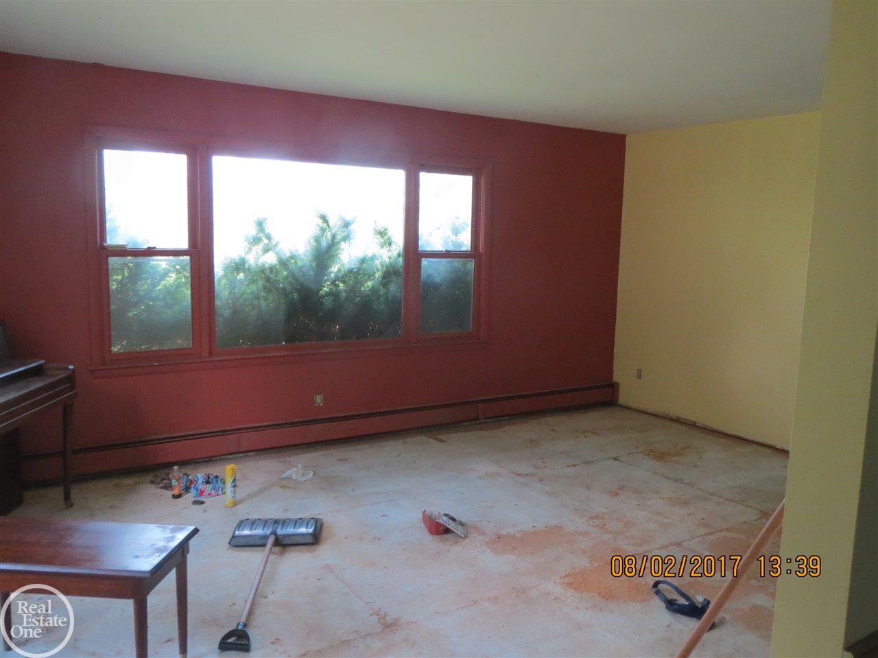 9800 Grossman Road Manchester, MI 48158 - Photo 9 of 36 31327537-8.JPG