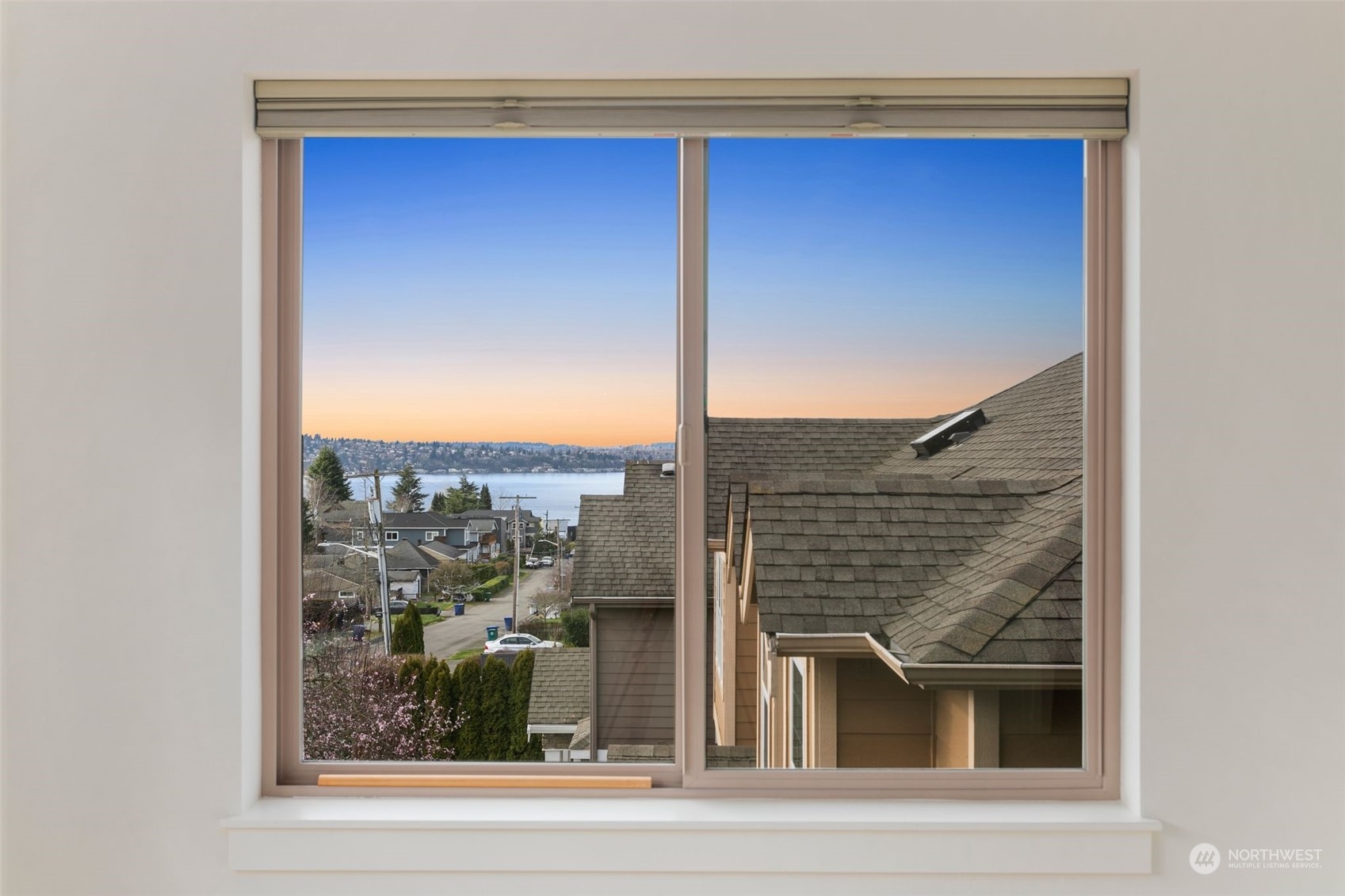 1116 North 32nd Street Renton, WA 98056 - Photo 5 of 39 Gallery Image 5
