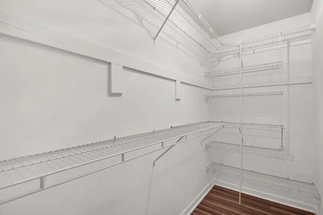 $2,400 | 266 Honeysuckle Way, Niceville, FL 32578