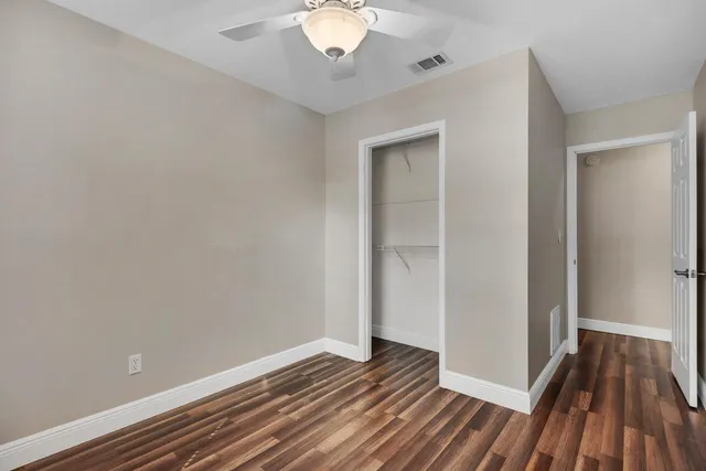 $2,400 | 266 Honeysuckle Way, Niceville, FL 32578