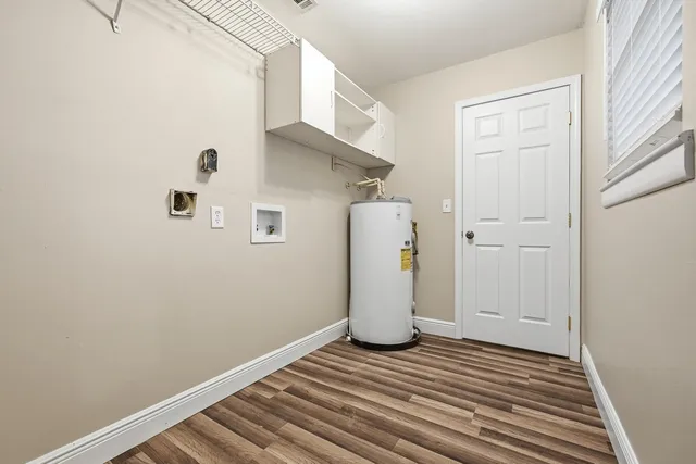 $2,200 | 266 Honeysuckle Way, Niceville, FL 32578