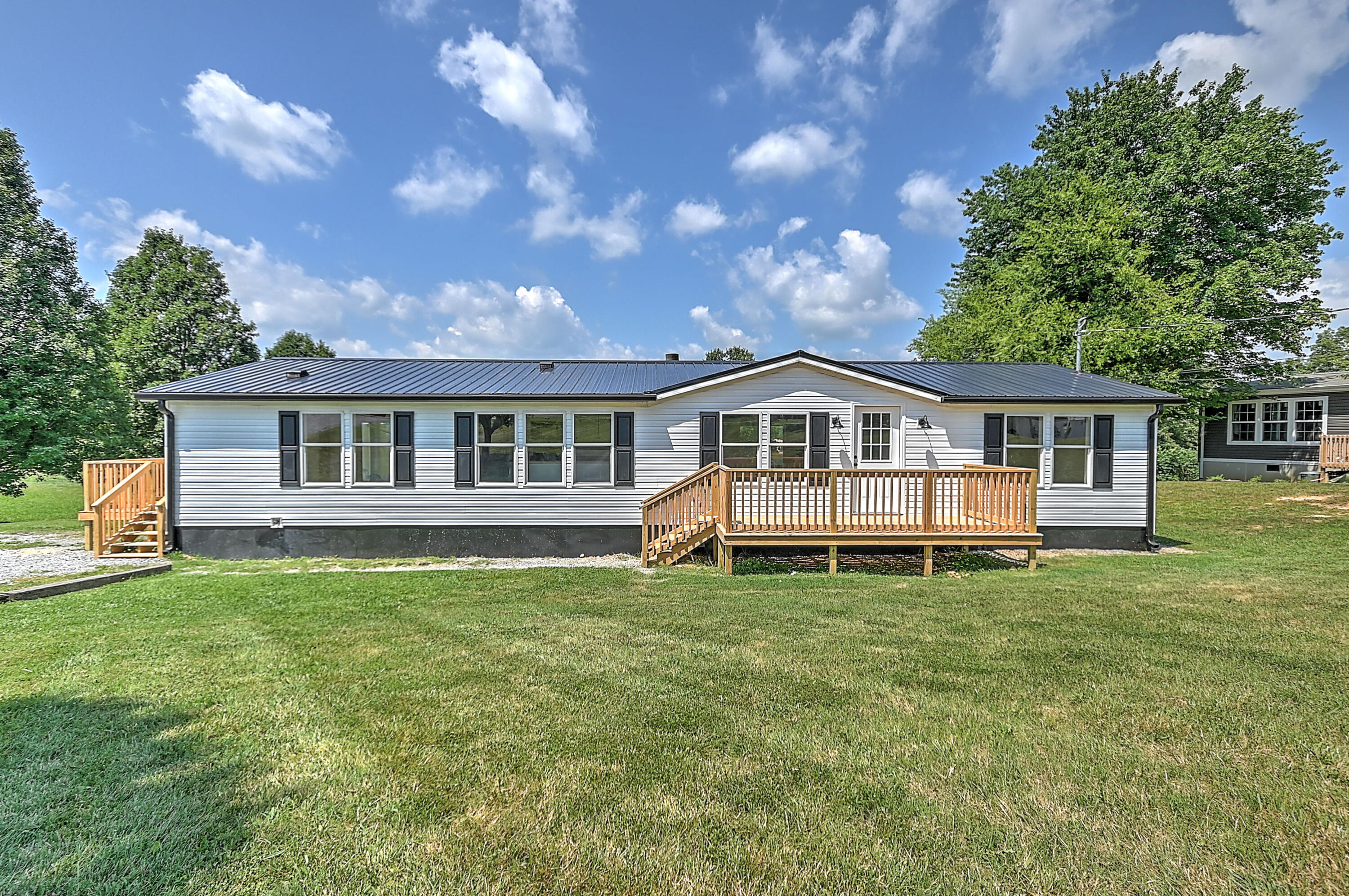 720 Calico Road Afton, TN 37616 - Photo 2 of 60 Calico-2