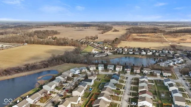 $349,000 | 3052 West Meadowbend Drive, Monrovia, IN 46157